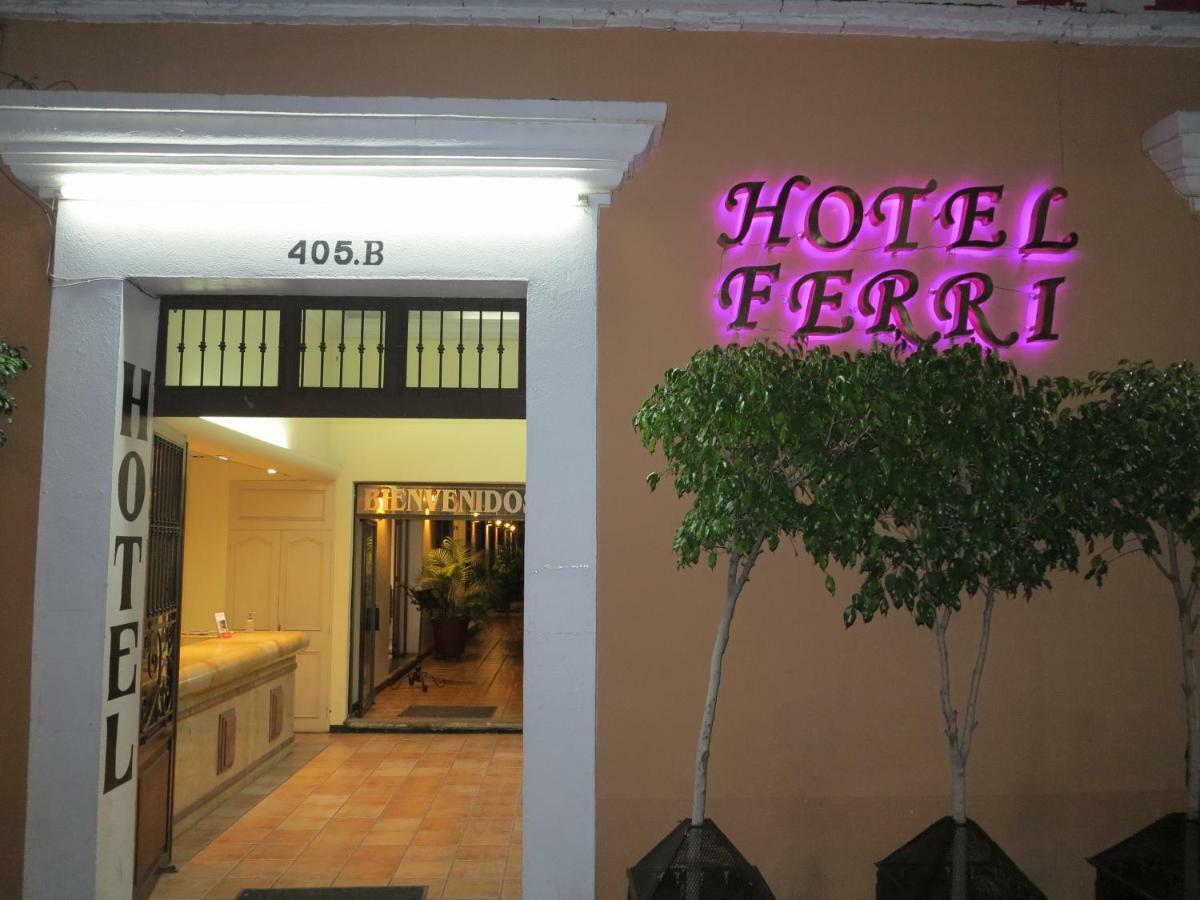 Hotel Ferri オアハカ州 エクステリア 写真
